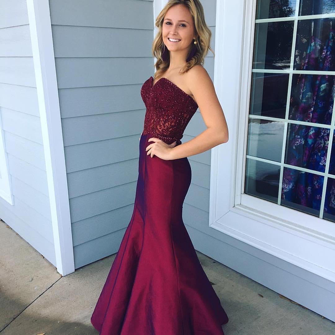 Teen people prom dress